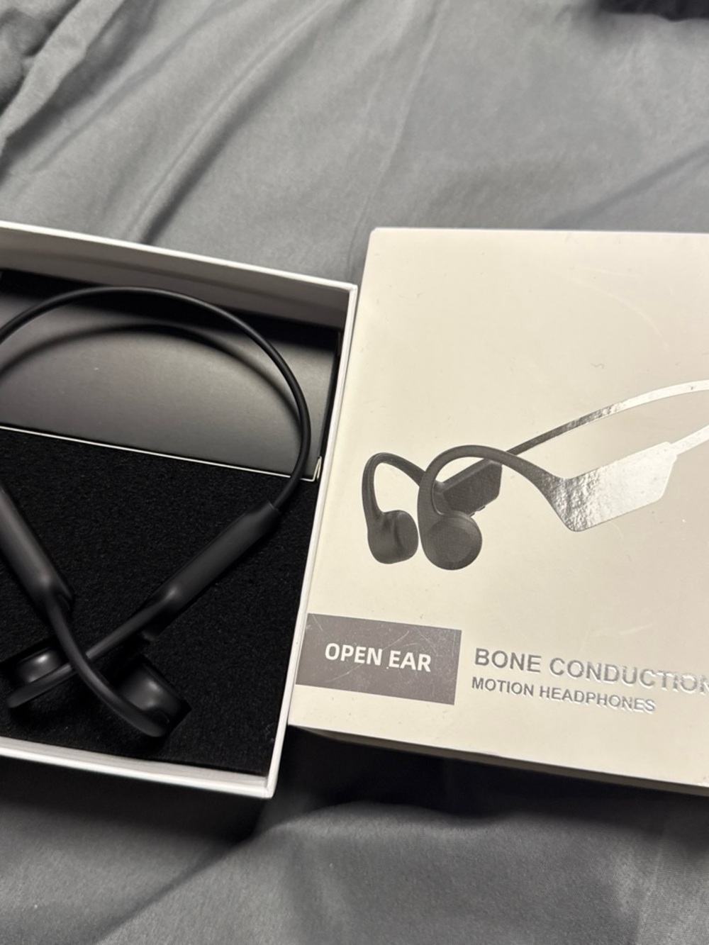 Open-Ear Bone Conduction Motion Headphones - Black
